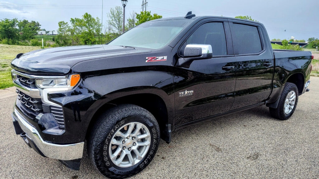 2023 Chevrolet Silverado