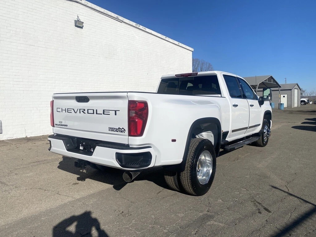 2025 Chevrolet Silverado
