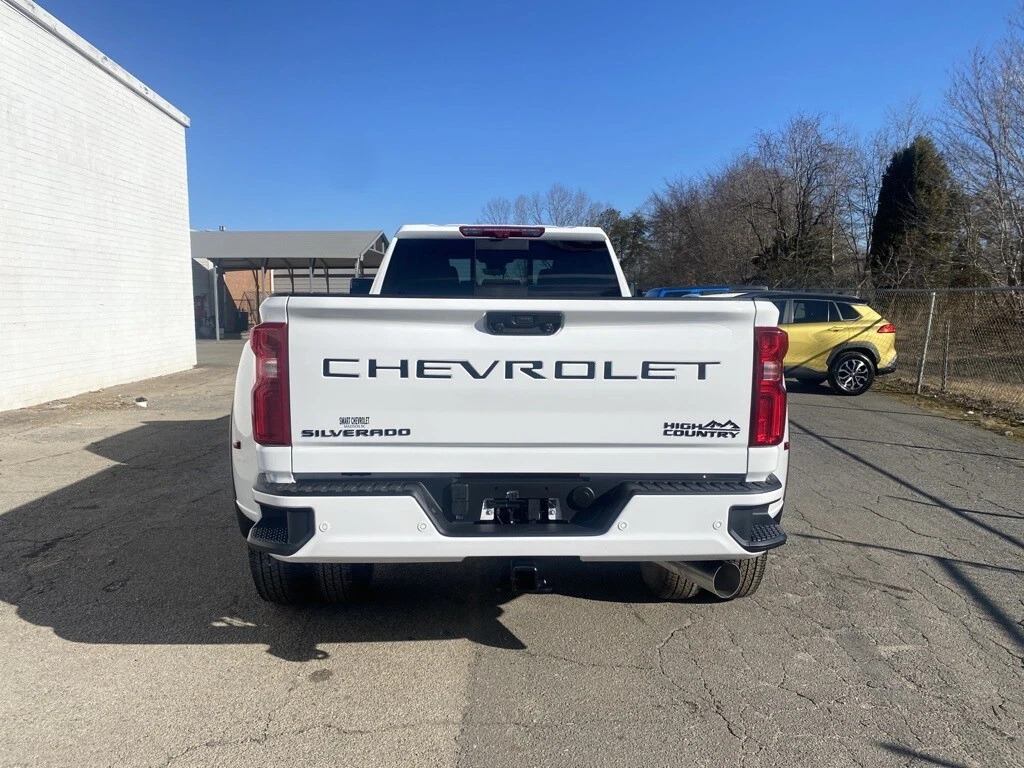 2025 Chevrolet Silverado
