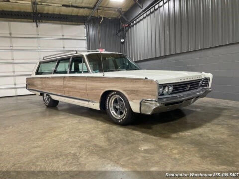 1966 Chrysler Town &amp; Country for sale