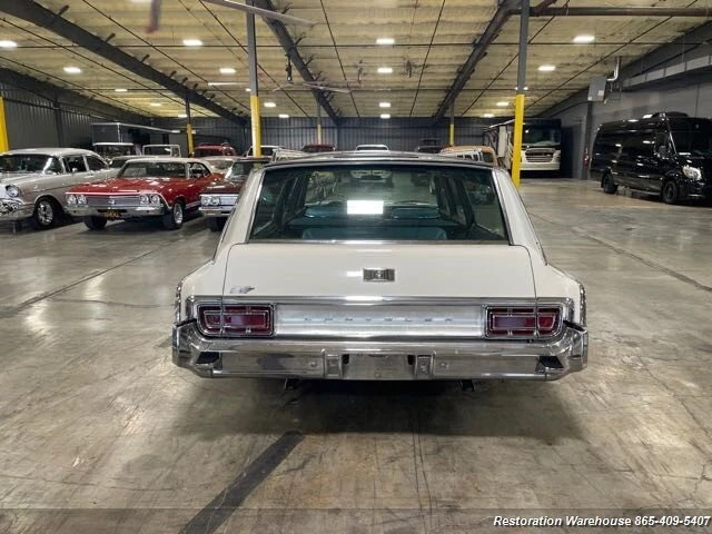 1966 Chrysler Town & Country