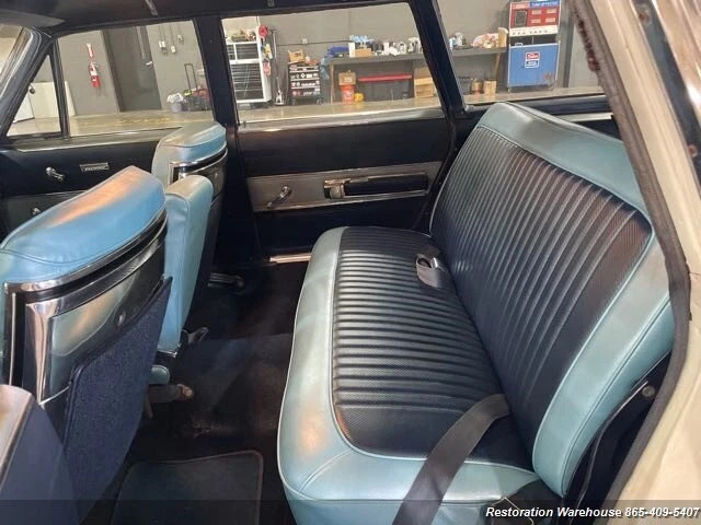 1966 Chrysler Town & Country