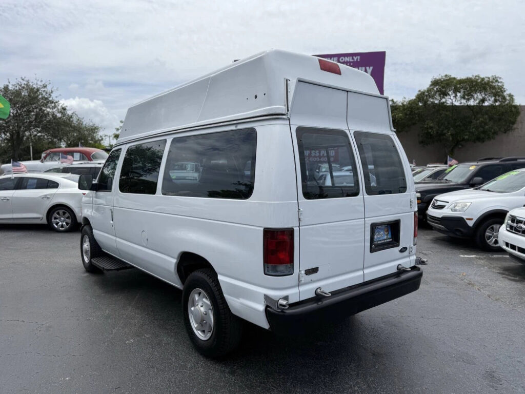 2007 Ford E-250