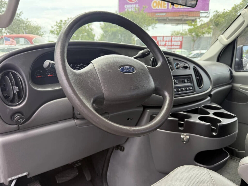 2007 Ford E-250