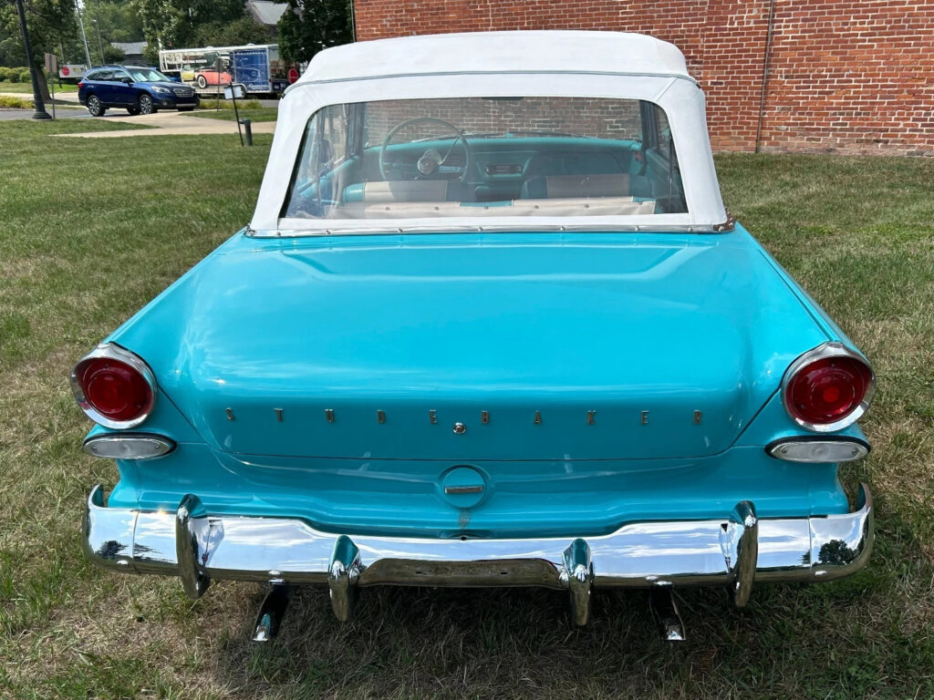 1962 Studebaker Lark