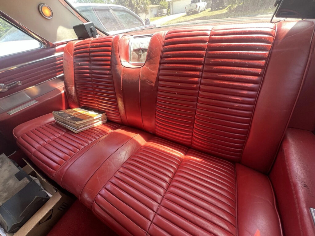 1963 Oldsmobile Starfire