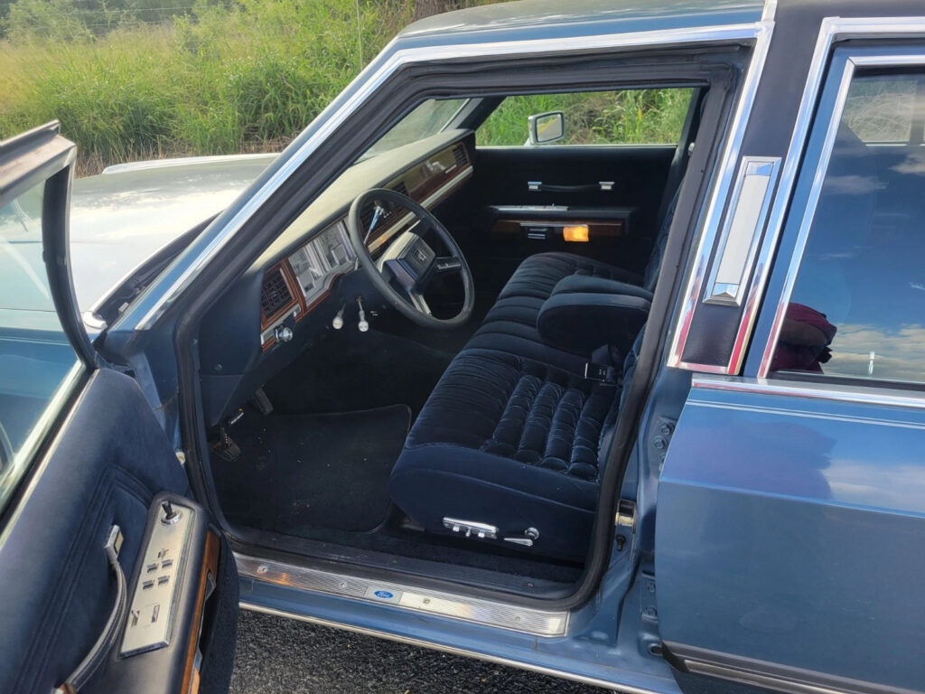 1988 Mercury Grand Marquis