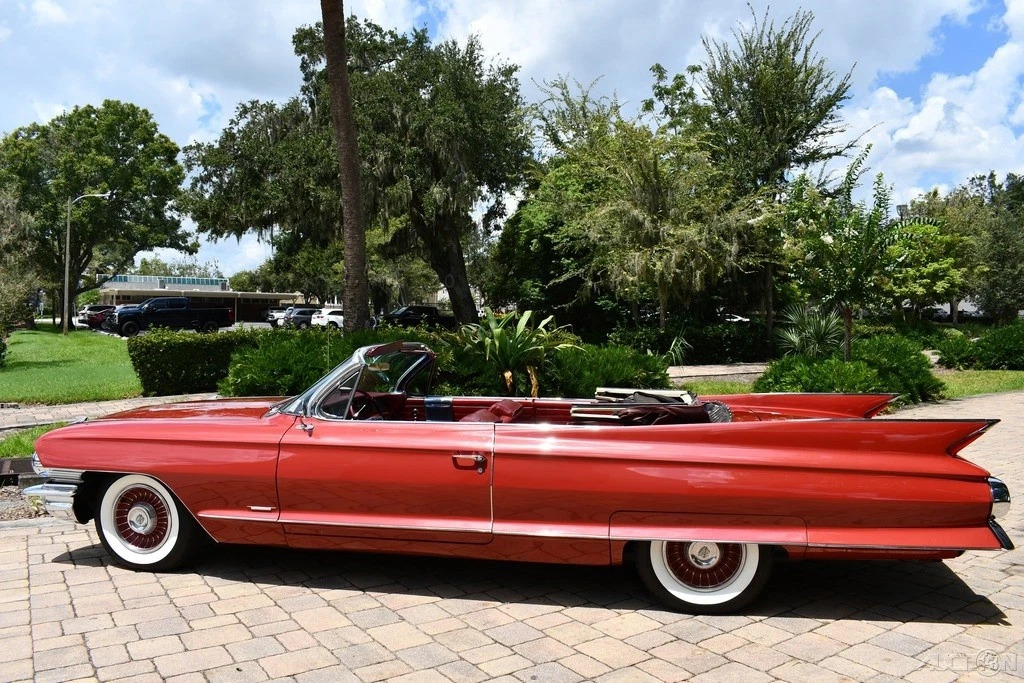 1961 Cadillac DeVille Convertible