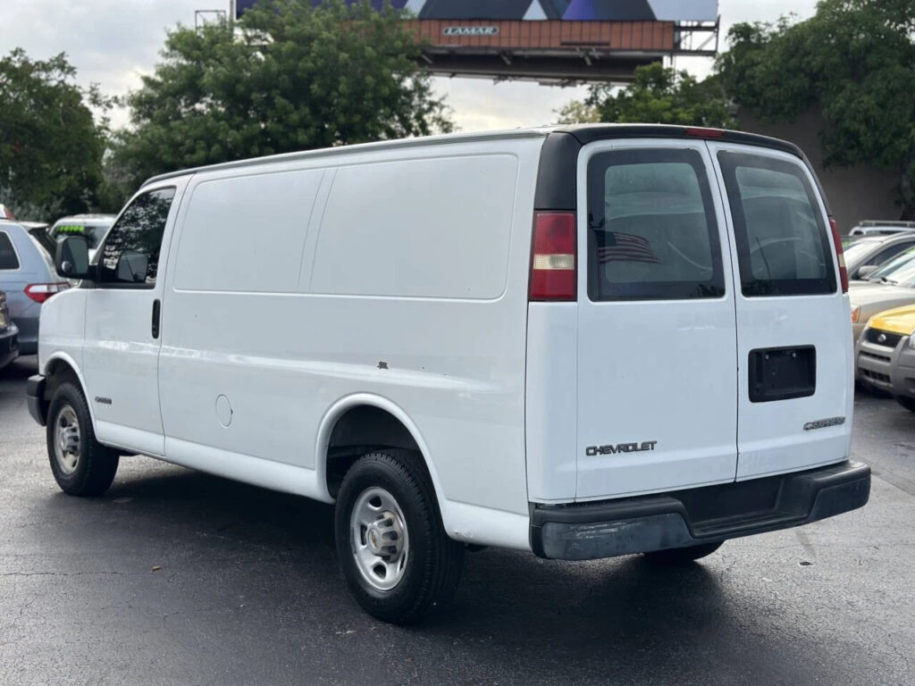 2004 Chevrolet Express