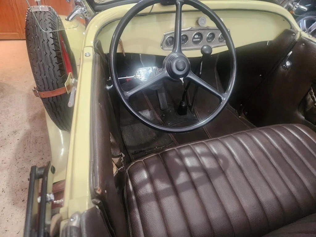 1932 Plymouth PB Sport Roadster