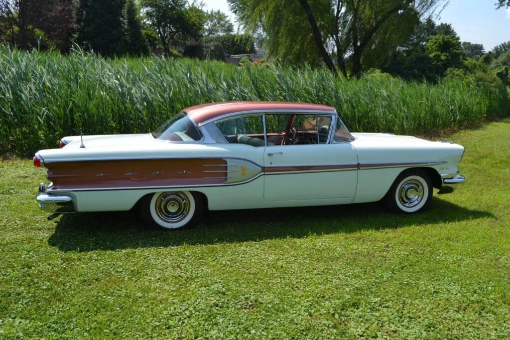 1958 Pontiac Starchief