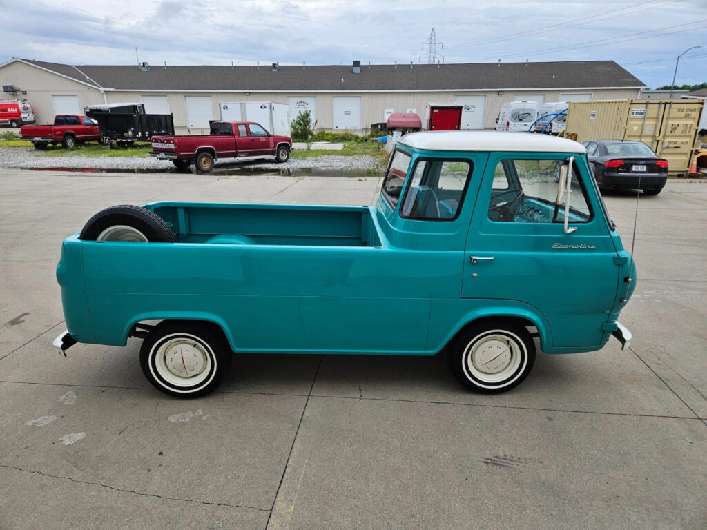 1961 Ford Econoline