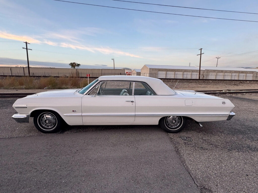 1963 Chevrolet Impala SS