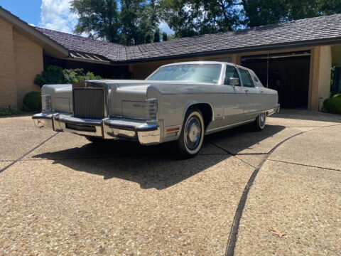 1977 Lincoln Continental for sale