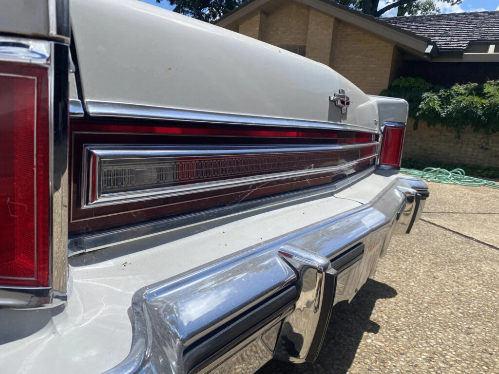 1977 Lincoln Continental