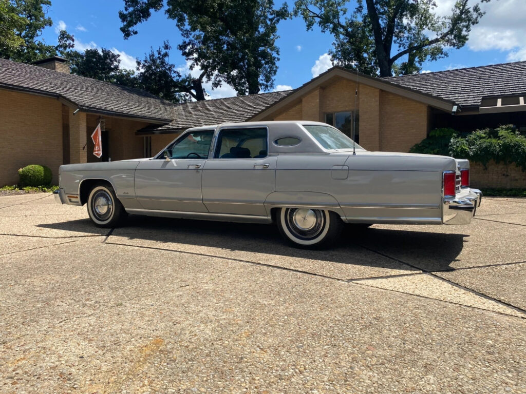 1977 Lincoln Continental