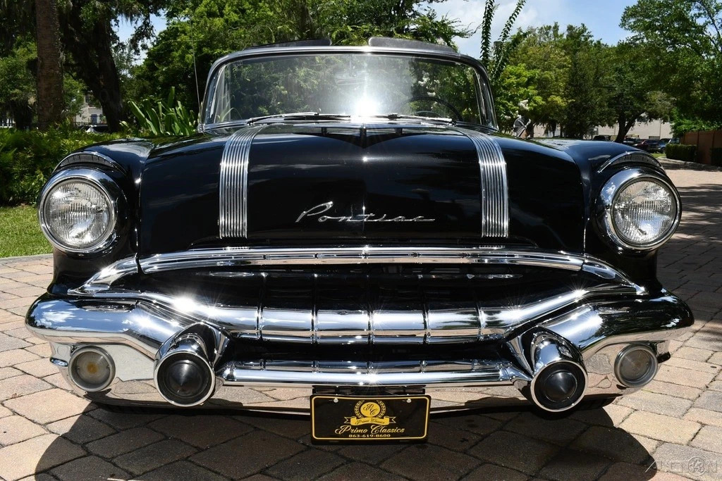1956 Pontiac Star Chief
