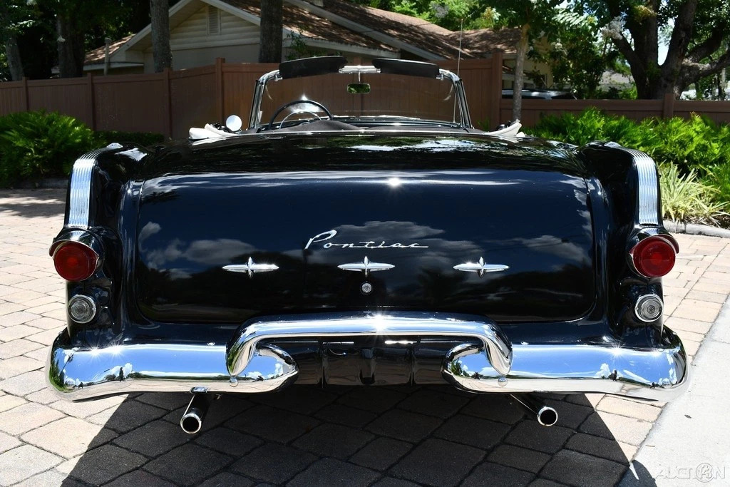1956 Pontiac Star Chief