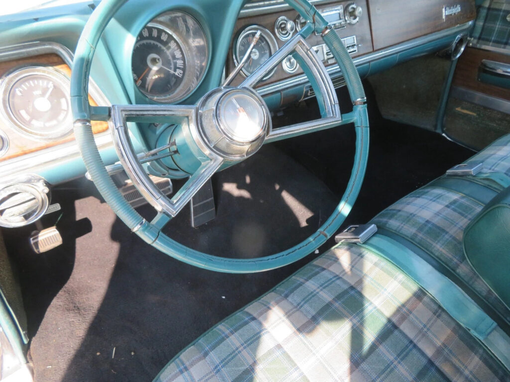 1966 Oldsmobile Ninety-Eight