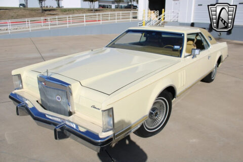 1977 Lincoln Continental for sale