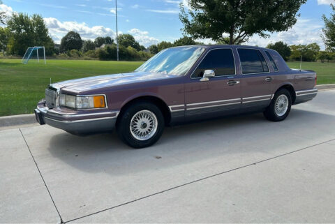 1994 Lincoln Town Car for sale